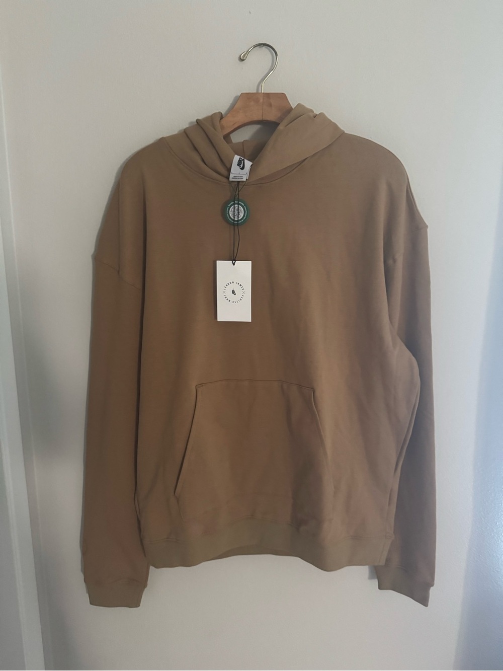 ✨SUMMER SALE ✨ Nike Men's Brown Hooded Pullover Sweatshirt